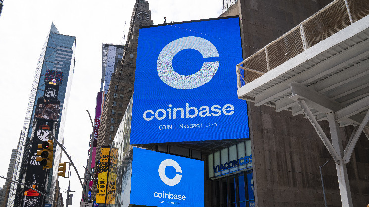 Coinbase Shares Slump After Big Q3 Earnings Miss on ‘Softer’ Market Condition